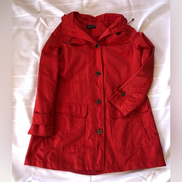 Lands' End Lined Red Trench Coat with High Collar and Hood - Picture 5 of 14